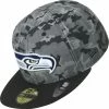 &New New Era Camo Team Fitted