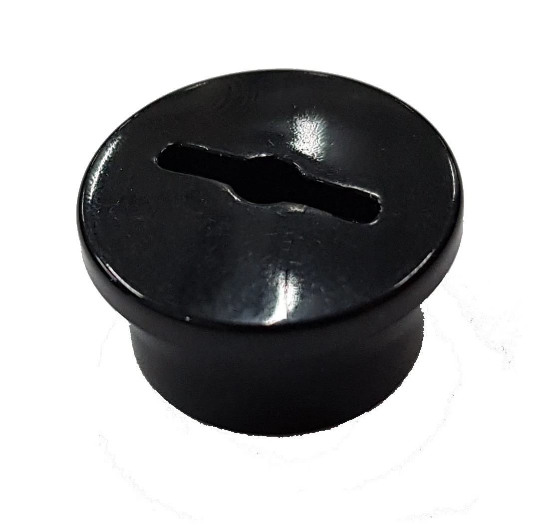 Riddell Speedflex Threaded Valve Retainer Cap (R920401) 1 Riddell Speedflex Threaded Valve Retainer Cap (R920401)